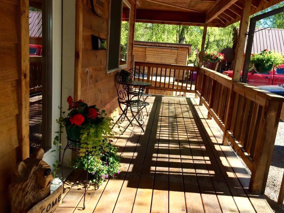 Susitna River Lodging, Suites Talkeetna Ngoại thất bức ảnh