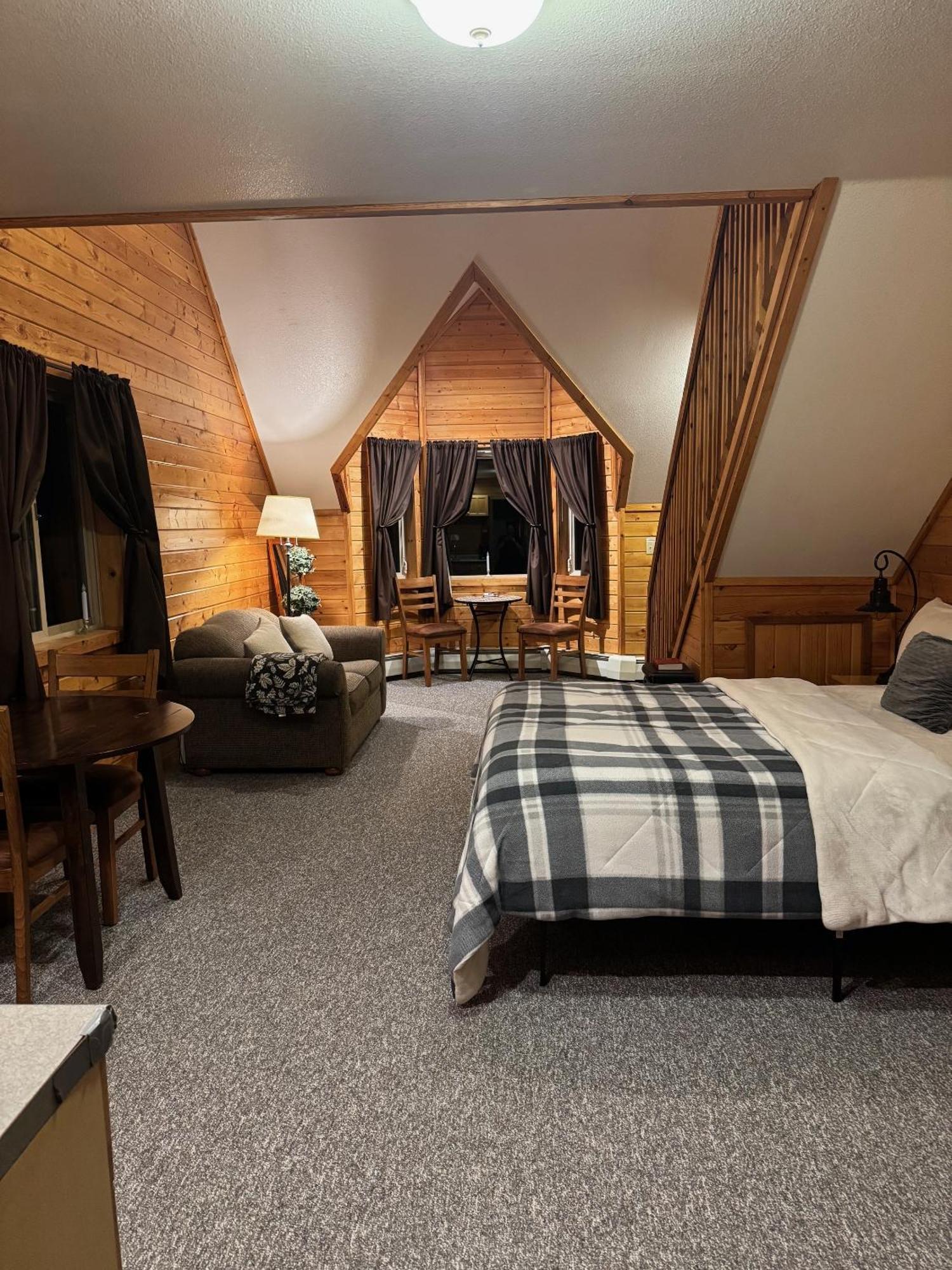 Susitna River Lodging, Suites Talkeetna Ngoại thất bức ảnh
